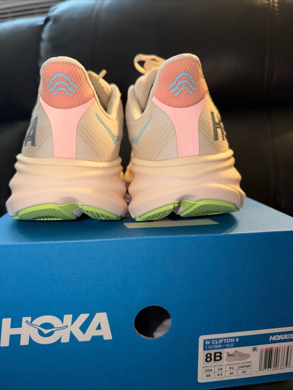 Hoka Clifton 9 Women's Running Shoe - Light Pink with Lime Accents size 8 B - Picture 3 of 7